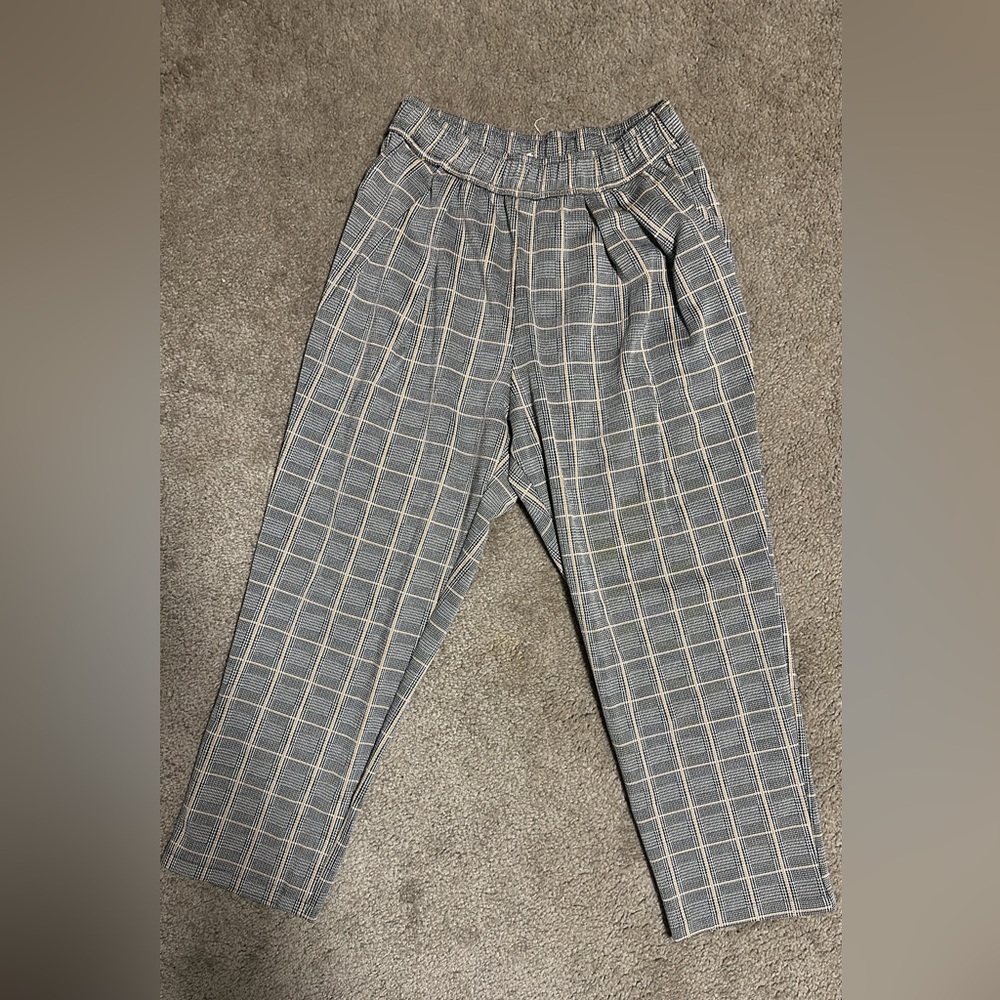 Cropped, high waisted Wishlist work pants